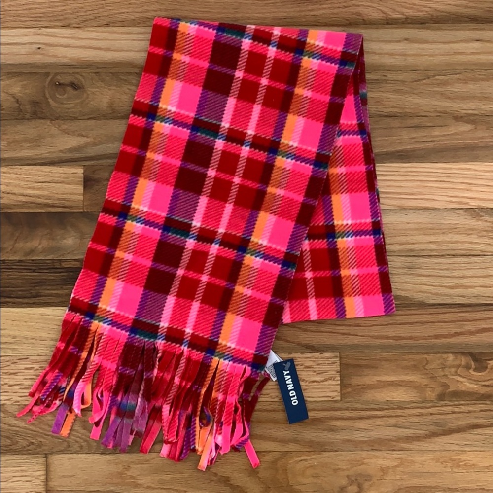 NWT Fleece Scarf